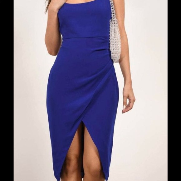 Tobi MIDI dress - Picture 1 of 3